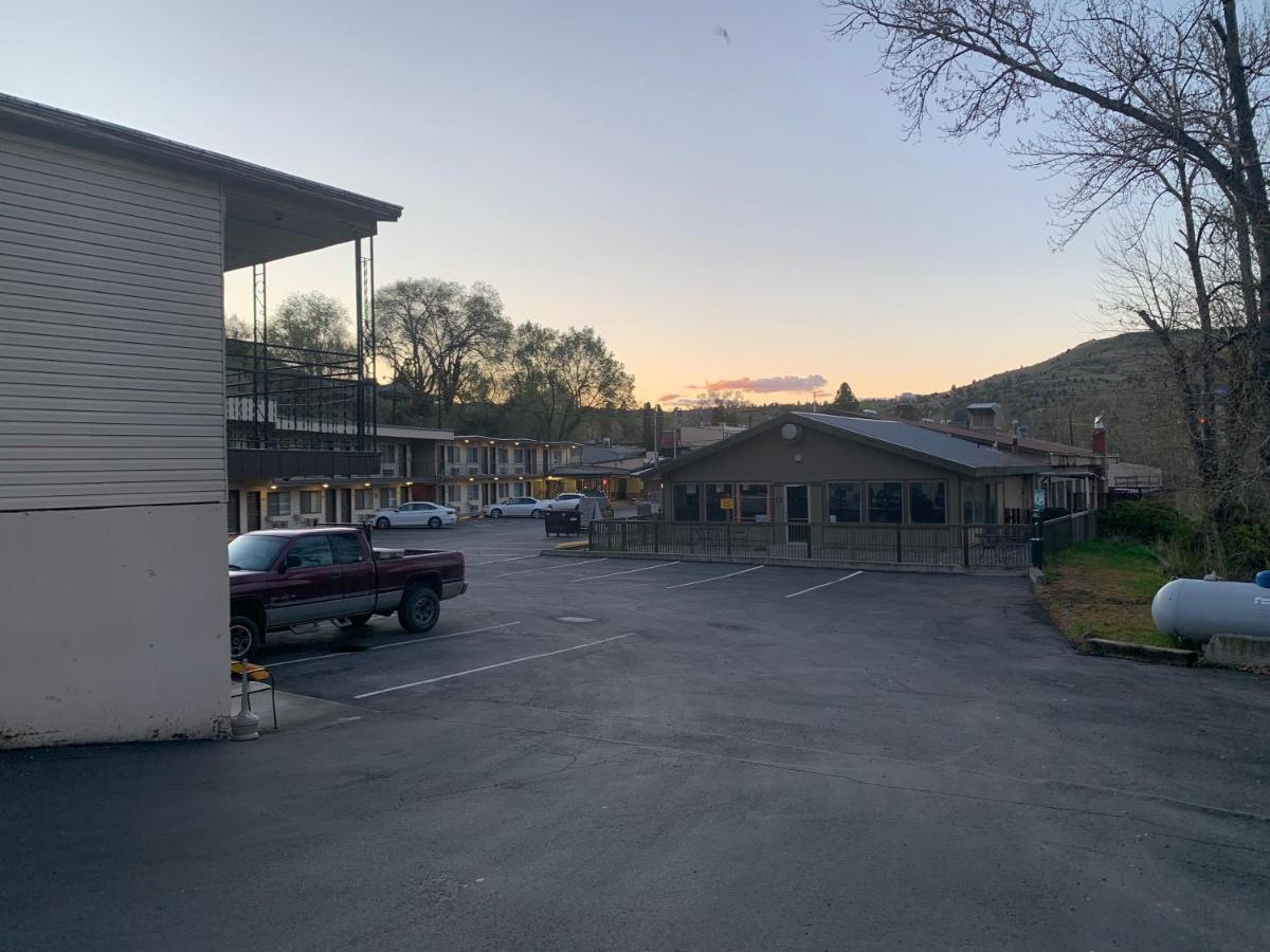 Sunset Inn - John Day Eksteriør bilde